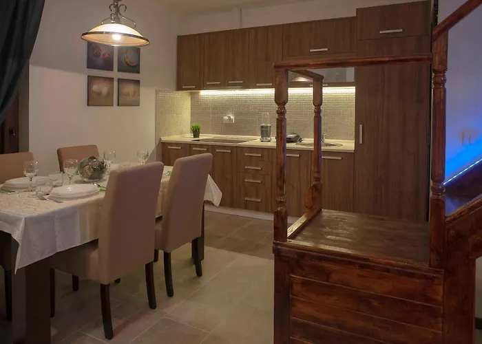 B&D Private Spa Bath Apartment